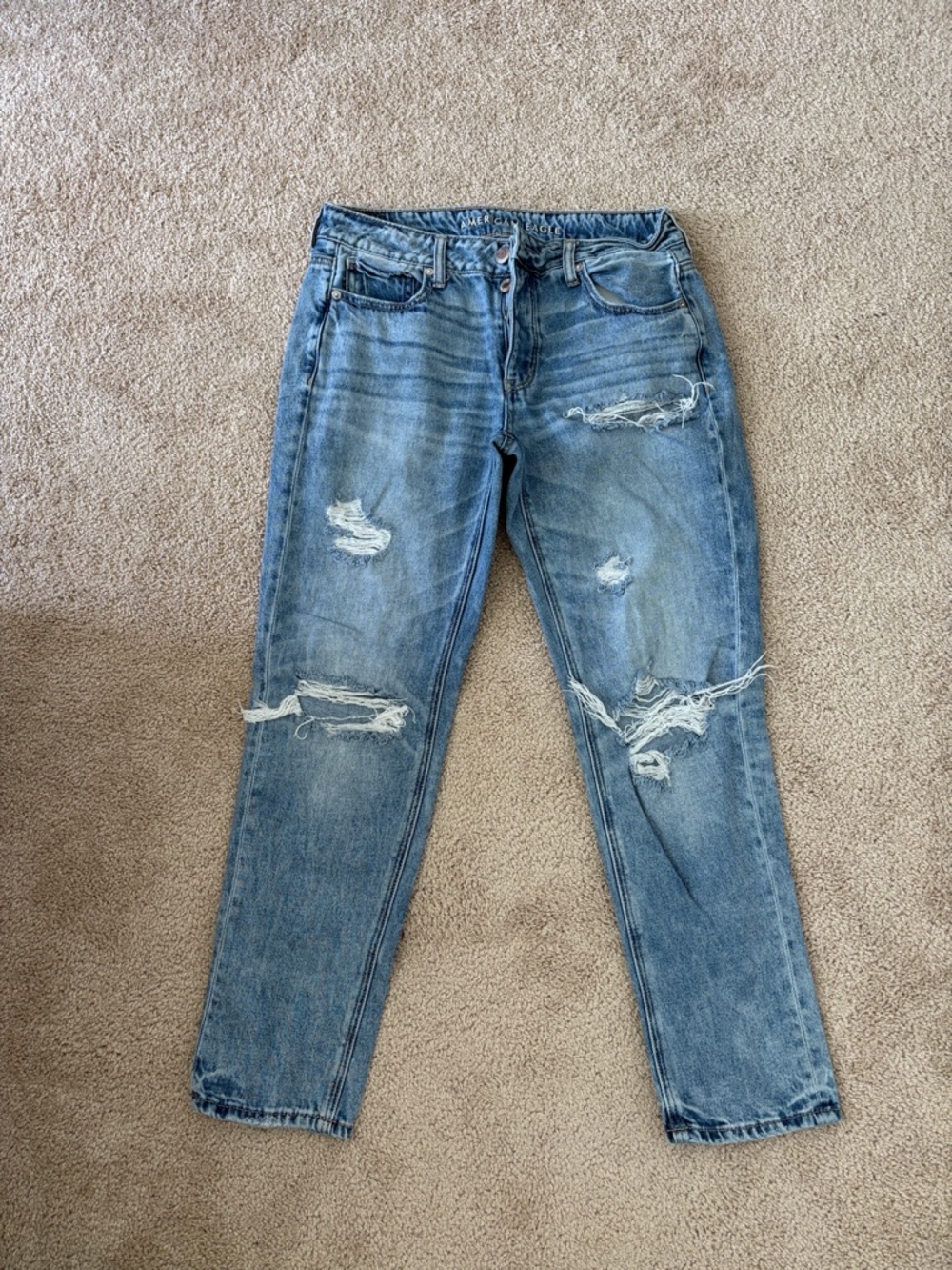 American Eagle Outfitters Distressed Boyfriend Jeans - Light Blue